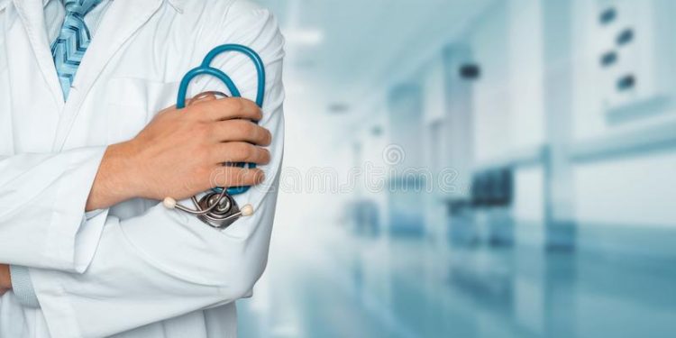 Comité forma médicos para retoma dos jogos