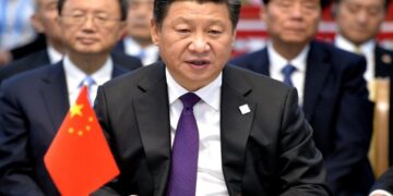 China-África: Xi Jinping promete doação de um bilião de doses de vacina