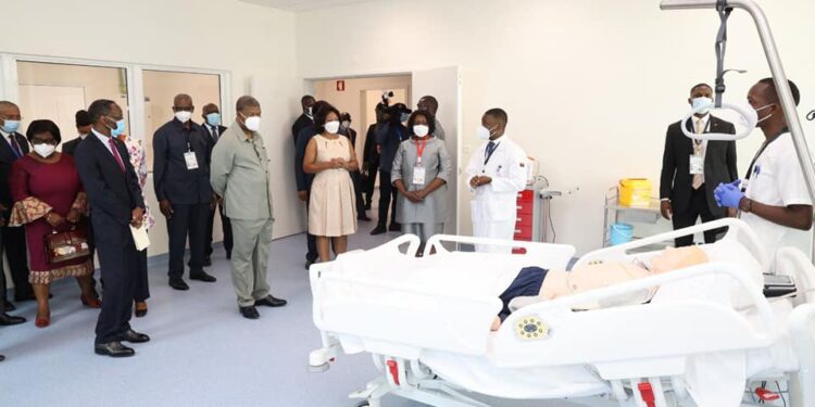 PRIMEIRA OBRA DE RAIZ DE JLO JÁ ESTÁ A FUNCIONAR: Complexo Hospitalar de Doenças Cardiopulmonares Cardeal Dom Alexandre do Nascimento