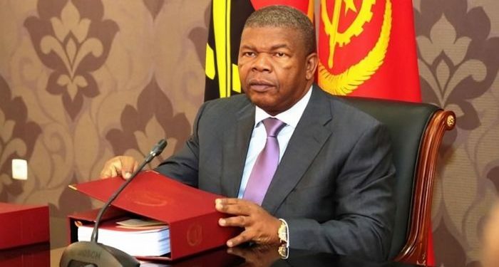 PRESIDENTE JOÃO LOURENÇO EXAROU VÁRIOS DECRETOS DE EXONERAÇÕES E NOMEAÇÕES NAS FAA E NA PNA