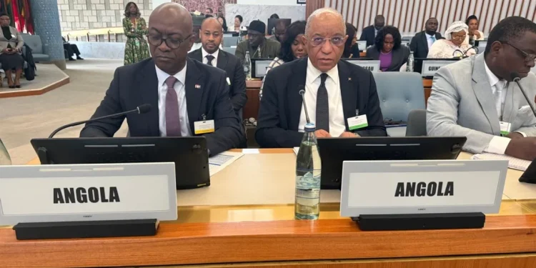 ANGOLA NA REUNIÃO MINISTERIAL REGIONAL AFRICANA PARA A REVISÃO INTERCALAR DO PROGRAMA DE ACÇÃO DE DOHA