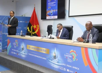 BIENAL DE LUANDA DESCOTE SOBRE QUALIDADE DA ÁGUA