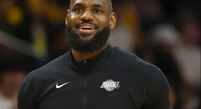 LEBRON JAMES CHEGA Á ANGOLA NESTA SEXTA-FEIRA PARA UMA VISITA DE DOIS DIAS